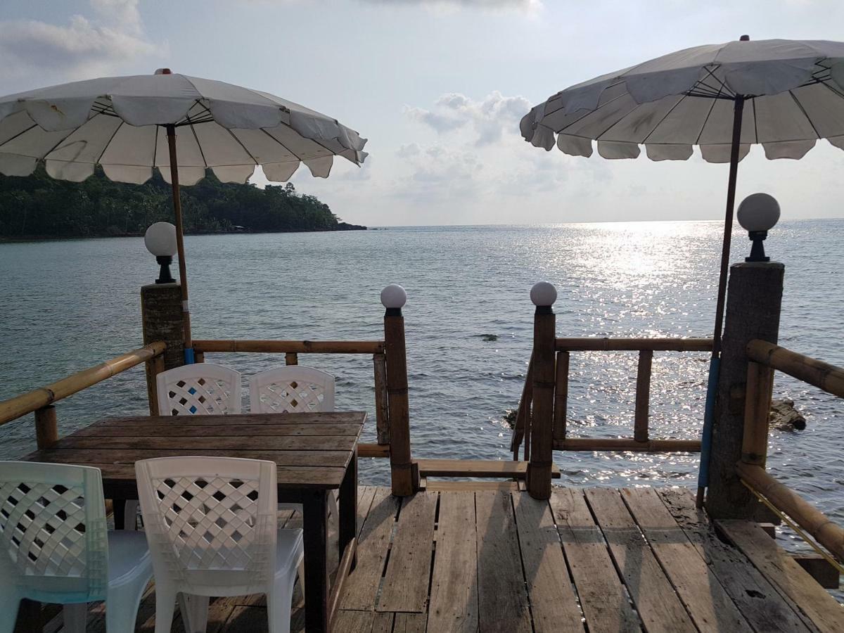 ฺbay Yard Hut Hotel Ко Чанг Екстериор снимка